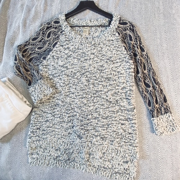 Anthropologie escio, chunky, lace arms, sweaters L - Picture 5 of 9